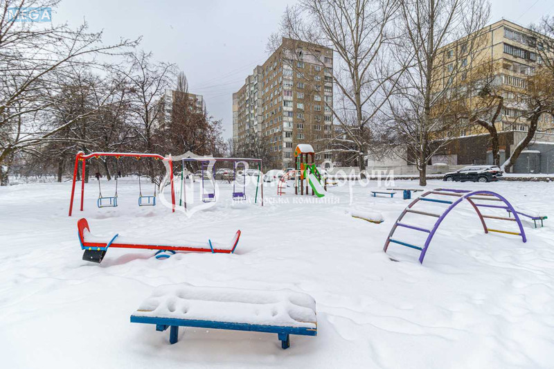 Продаж 1 кімнатної квартири (20,9/10/4,8), 9 пов. 9 пов. будинку, <a class="location-link" href="/kiev/" title="Недвижимость Київ">Київ</a>, <a class="location-link" href="/kiev/podolskij/" title="Недвижимость Подільський район">Подільський р-н</a>, Європейського Союзу просп., 88б (изображение 13)