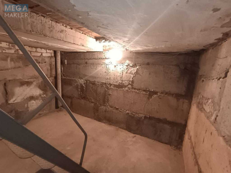 Продаж комерційної нерухомості, 44&nbsp;кв.м, <a class="location-link" href="/kiev/" title="Недвижимость Київ">Київ</a>, <a class="location-link" href="/kiev/desnyanskij/" title="Недвижимость Деснянський район">Деснянський р-н</a>, Пухівська вул., 2 (изображение 18)