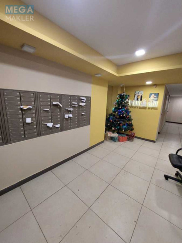 Продаж 2 кімнатної квартири (70/36/12), 12 пов. 16 пов. будинку, <a class="location-link" href="/kiev/" title="Недвижимость Київ">Київ</a>, <a class="location-link" href="/kiev/solomenskij/" title="Недвижимость Солом'янський район">Солом'янський р-н</a>, Академика Каблукова ул., 21 (изображение 13)