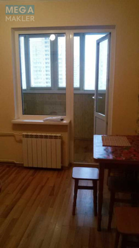 Оренда 1 кімнатної квартири, <a class="location-link" href="/kiev/" title="Недвижимость Київ">Київ</a>, <a class="location-link" href="/kiev/darnickij/" title="Недвижимость Дарницький район">Дарницький р-н</a>, Урловская ул., 16 (изображение 9)