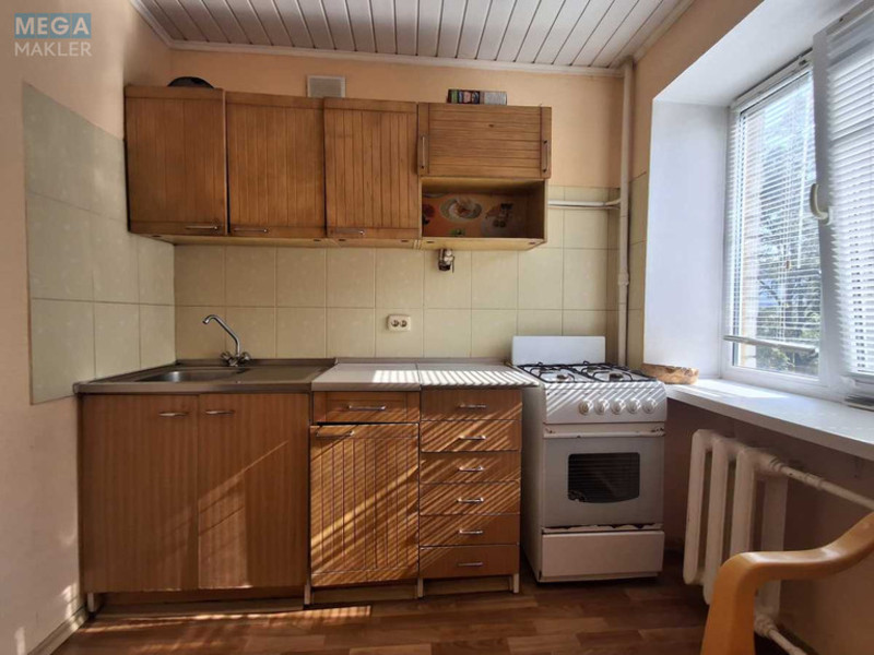 Оренда 1 кімнатної квартири, <a class="location-link" href="/kiev/" title="Недвижимость Київ">Київ</a>, <a class="location-link" href="/kiev/darnickij/" title="Недвижимость Дарницький район">Дарницький р-н</a>, Юрия Пасхалина ул., 7 (изображение 2)