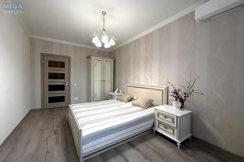 Продаж 2 кімнатної квартири (76/40/13), 5 пов. 23 пов. будинку, <a class="location-link" href="/kiev/" title="Недвижимость Київ">Київ</a>, <a class="location-link" href="/kiev/obolonskij/" title="Недвижимость Оболонський район">Оболонський р-н</a>, Героїв Сталінграду просп., 2Д (изображение 12)