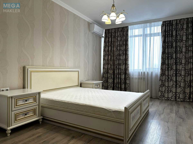 Продаж 2 кімнатної квартири (76/40/13), 5 пов. 23 пов. будинку, <a class="location-link" href="/kiev/" title="Недвижимость Київ">Київ</a>, <a class="location-link" href="/kiev/obolonskij/" title="Недвижимость Оболонський район">Оболонський р-н</a>, Героїв Сталінграду просп., 2Д (изображение 13)