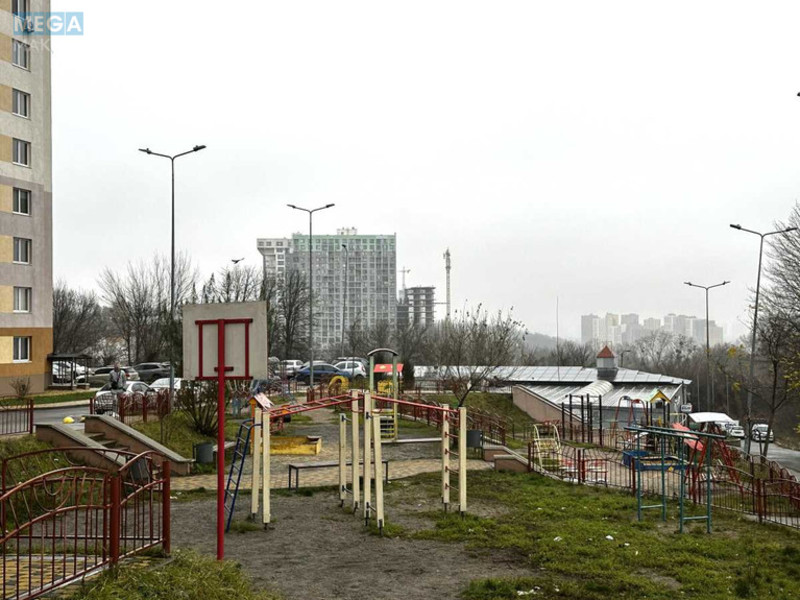 Продаж 1 кімнатної квартири (43/18/9,5), 12 пов. 25 пов. будинку, <a class="location-link" href="/kiev/" title="Недвижимость Київ">Київ</a>, <a class="location-link" href="/kiev/goloseevskij/" title="Недвижимость Голосіївський район">Голосіївський р-н</a>, Моторний пров., 11 (изображение 16)