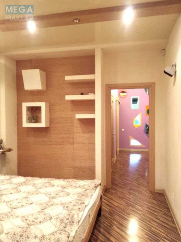 Оренда 2 кімнатної квартири, <a class="location-link" href="/kiev/" title="Недвижимость Київ">Київ</a>, <a class="location-link" href="/kiev/podolskij/" title="Недвижимость Подільський район">Подільський р-н</a>, Щекавицька вул., 30/39 (изображение 8)