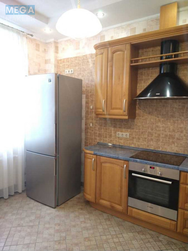 Оренда 3 кімнатної квартири, <a class="location-link" href="/kiev/" title="Недвижимость Київ">Київ</a>, <a class="location-link" href="/kiev/podolskij/" title="Недвижимость Подільський район">Подільський р-н</a>, Кирилівська вул. (изображение 20)