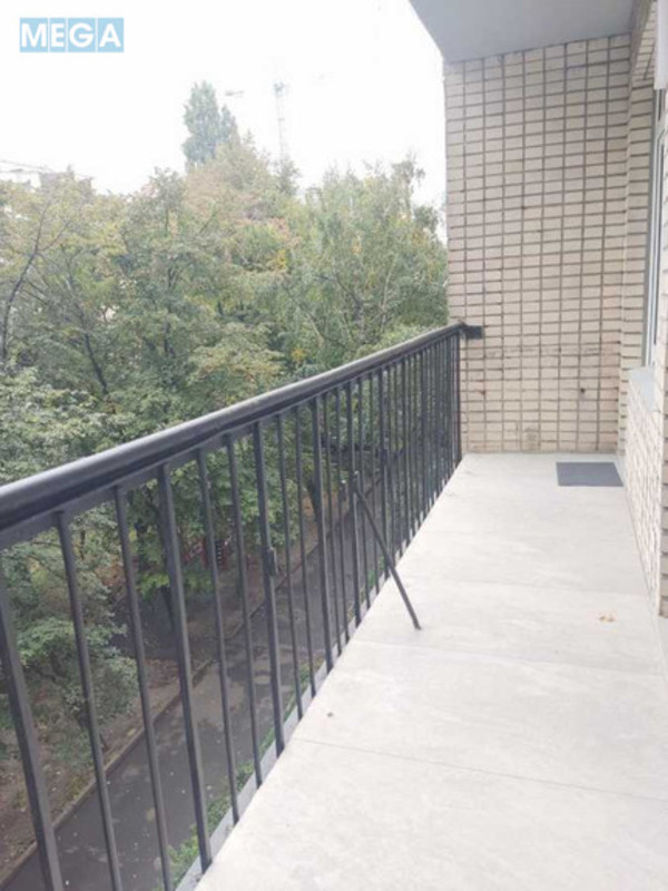 Оренда 3 кімнатної квартири, <a class="location-link" href="/kiev/" title="Недвижимость Київ">Київ</a>, <a class="location-link" href="/kiev/pecherskij/" title="Недвижимость Печерський район">Печерський р-н</a>, Анри Барбюса ул., 26 (изображение 13)