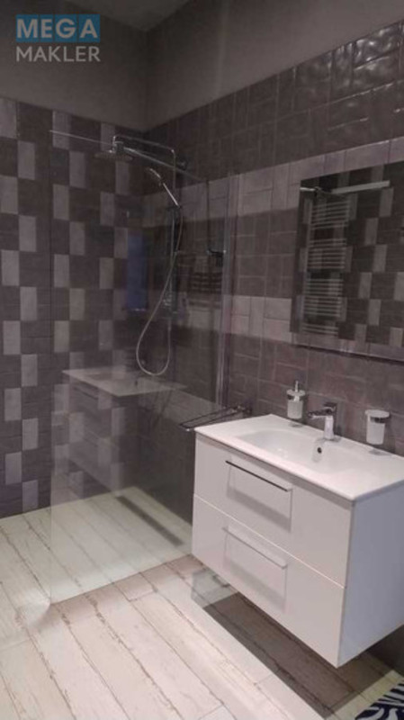 Продаж дома, 1&nbsp; поверх, 160&nbsp;кв.м, 4&nbsp;кімнати, ділянка 7&nbsp;соток, <a class="location-link" href="/dmitrovka-selo-kv-kievo-svyatoshinskij-rajon/" title="Недвижимость Дмитрівка">Дмитрівка</a>, Привітна, 114 (изображение 16)