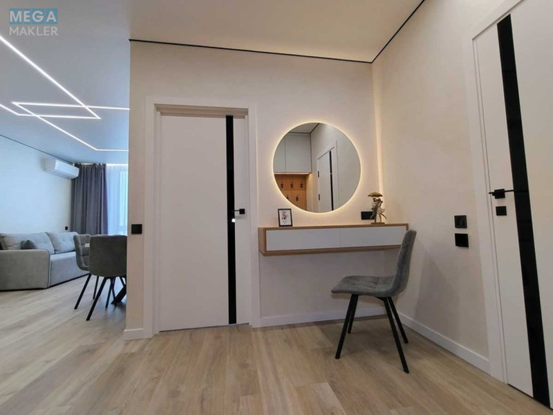 Продаж 2 кімнатної квартири (48/15/22), 8 пов. 25 пов. будинку, <a class="location-link" href="/kiev/" title="Недвижимость Київ">Київ</a>, <a class="location-link" href="/kiev/podolskij/" title="Недвижимость Подільський район">Подільський р-н</a>, Олександра Олеся вул., 5а (изображение 12)