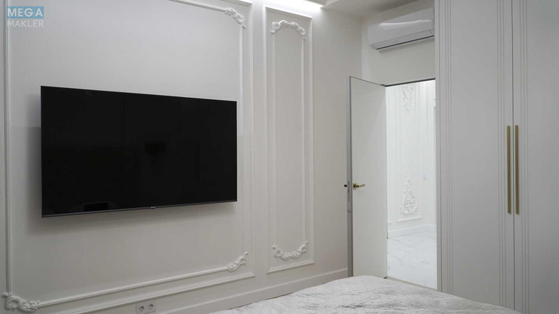 Оренда 2 кімнатної квартири, <a class="location-link" href="/kiev/" title="Недвижимость Київ">Київ</a>, <a class="location-link" href="/kiev/pecherskij/" title="Недвижимость Печерський район">Печерський р-н</a>, Андрея Верхогляда ул., 15-Б (изображение 6)