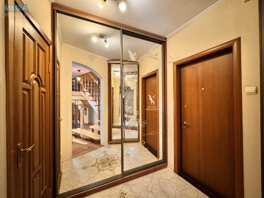 Оренда 3 кімнатної квартири, <a class="location-link" href="/kiev/" title="Недвижимость Київ">Київ</a>, <a class="location-link" href="/kiev/darnickij/" title="Недвижимость Дарницький район">Дарницький р-н</a>, Миколи Бажана просп., 36 (изображение 8)