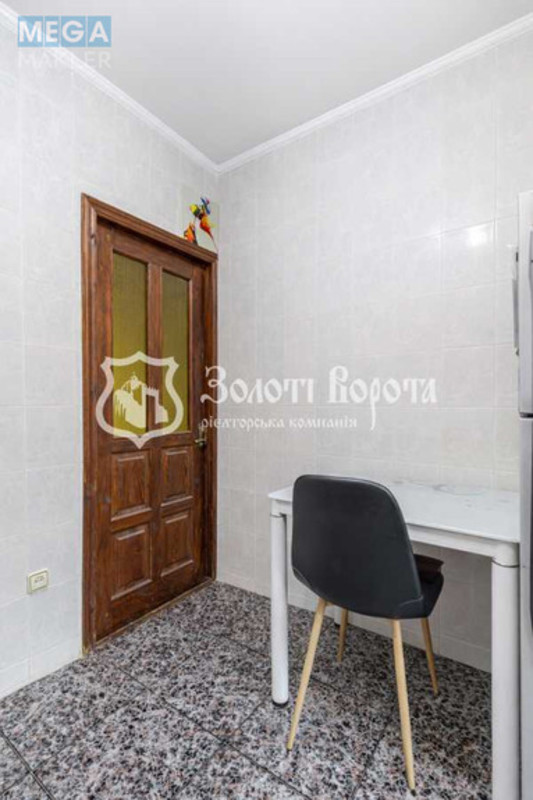 Продаж 2 кімнатної квартири (43/31/6), 3 пов. 5 пов. будинку, <a class="location-link" href="/kiev/" title="Недвижимость Київ">Київ</a>, <a class="location-link" href="/kiev/shevchenkovskij/" title="Недвижимость Шевченківський район">Шевченківський р-н</a>, Академіка Туполєва вул., 4 (изображение 13)