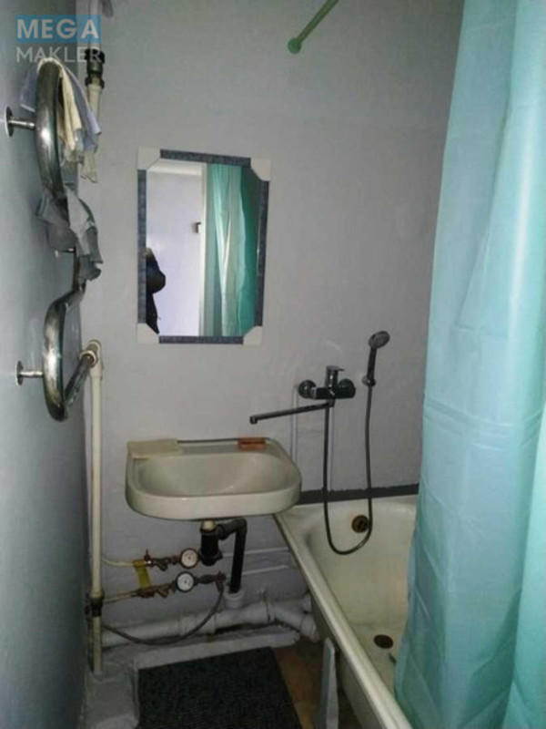 Оренда 2 кімнатної квартири, <a class="location-link" href="/kiev/" title="Недвижимость Київ">Київ</a>, <a class="location-link" href="/kiev/svyatoshinskij/" title="Недвижимость Святошинський район">Святошинський р-н</a>, Генерала Наумова вул., 41 (изображение 6)