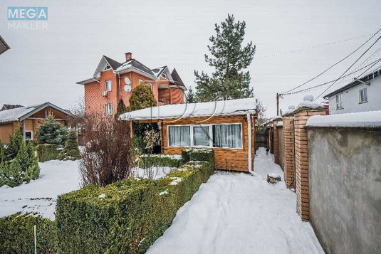 Продаж дома, 3&nbsp;поверху, 230&nbsp;кв.м, 6&nbsp;кімнат, ділянка 6&nbsp;соток, <a class="location-link" href="/kiev/" title="Недвижимость Київ">Київ</a>, <a class="location-link" href="/kiev/darnickij/" title="Недвижимость Дарницький район">Дарницький р-н</a>, 50-а Садова вул., 17 (изображение 4)