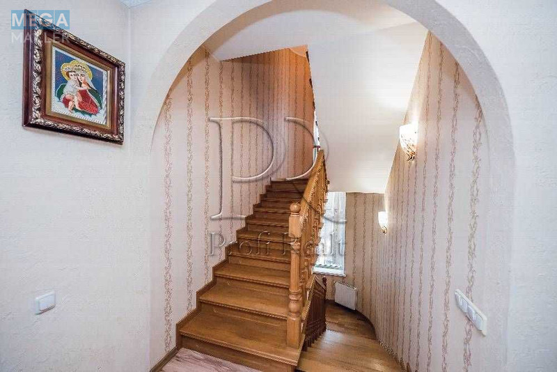 Продаж дома, 3&nbsp;поверху, 230&nbsp;кв.м, 6&nbsp;кімнат, ділянка 6&nbsp;соток, <a class="location-link" href="/kiev/" title="Недвижимость Київ">Київ</a>, <a class="location-link" href="/kiev/darnickij/" title="Недвижимость Дарницький район">Дарницький р-н</a>, 50-а Садова вул., 17 (изображение 7)