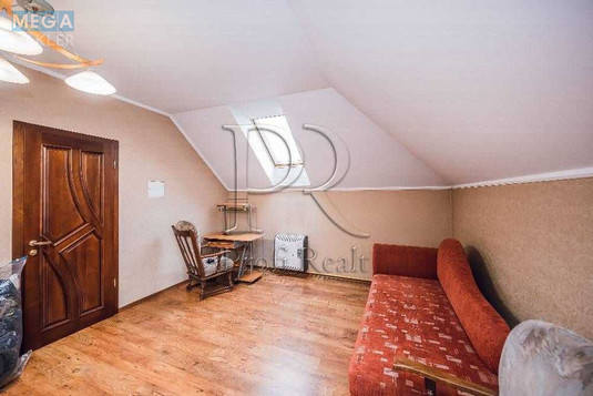 Продаж дома, 3&nbsp;поверху, 230&nbsp;кв.м, 6&nbsp;кімнат, ділянка 6&nbsp;соток, <a class="location-link" href="/kiev/" title="Недвижимость Київ">Київ</a>, <a class="location-link" href="/kiev/darnickij/" title="Недвижимость Дарницький район">Дарницький р-н</a>, 50-а Садова вул., 17 (изображение 9)