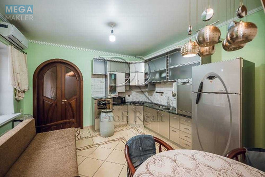 Продаж дома, 3&nbsp;поверху, 230&nbsp;кв.м, 6&nbsp;кімнат, ділянка 6&nbsp;соток, <a class="location-link" href="/kiev/" title="Недвижимость Київ">Київ</a>, <a class="location-link" href="/kiev/darnickij/" title="Недвижимость Дарницький район">Дарницький р-н</a>, 50-а Садова вул., 17 (изображение 20)