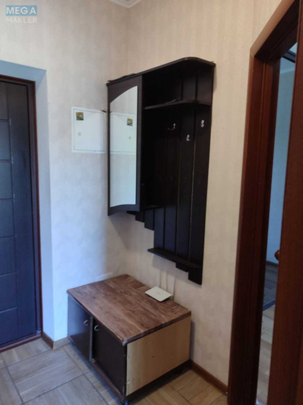 Продаж 1 кімнатної квартири (33/16/9), 2 пов. 9 пов. будинку, <a class="location-link" href="/kiev/" title="Недвижимость Київ">Київ</a>, <a class="location-link" href="/kiev/goloseevskij/" title="Недвижимость Голосіївський район">Голосіївський р-н</a>, Метрологическая ул., 58 (изображение 9)