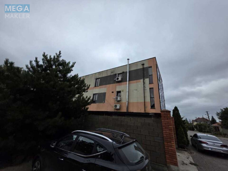 Продаж дома, 3&nbsp;поверху, 473&nbsp;кв.м, 9&nbsp;кімнат, ділянка 4&nbsp;сотки, <a class="location-link" href="/mizikevicha/" title="Недвижимость Мізікевича">Мізікевича</a>, Надії (изображение 5)