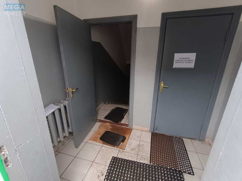 Оренда комерційної нерухомості, 57&nbsp;кв.м, под склад, <a class="location-link" href="/kiev/" title="Недвижимость Київ">Київ</a>, <a class="location-link" href="/kiev/desnyanskij/" title="Недвижимость Деснянський район">Деснянський р-н</a>, Радунська вул., 3 (изображение 4)