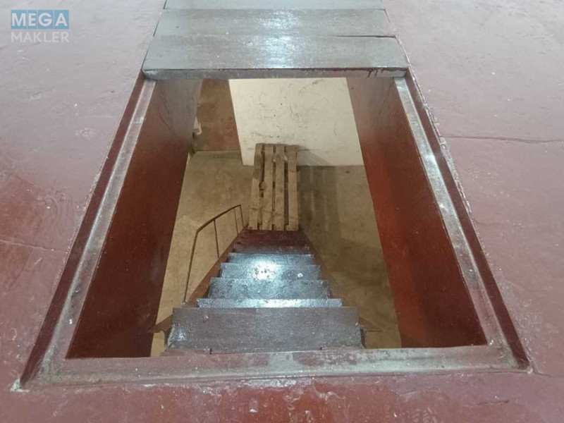 Продаж комерційної нерухомості, 40&nbsp;кв.м, <a class="location-link" href="/kiev/" title="Недвижимость Київ">Київ</a>, <a class="location-link" href="/kiev/desnyanskij/" title="Недвижимость Деснянський район">Деснянський р-н</a>, Крайня вул., 13 (изображение 9)