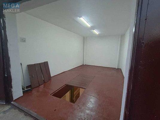 Продаж комерційної нерухомості, 40&nbsp;кв.м, <a class="location-link" href="/kiev/" title="Недвижимость Київ">Київ</a>, <a class="location-link" href="/kiev/desnyanskij/" title="Недвижимость Деснянський район">Деснянський р-н</a>, Крайня вул., 13 (изображение 12)