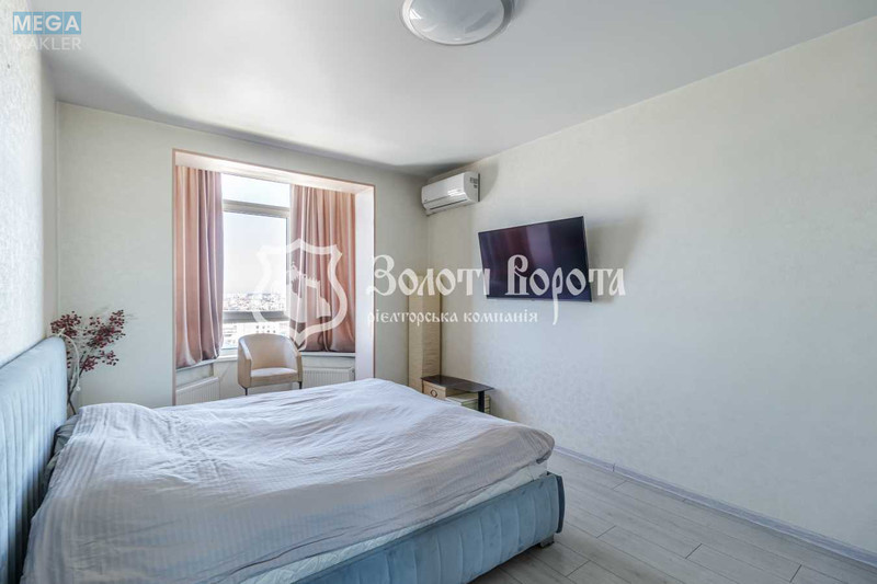 Продаж 1 кімнатної квартири (45,5/17/15), 11 пов. 11 пов. будинку, <a class="location-link" href="/sofievskaya-borshagovka/" title="Недвижимость Софіївська Борщагівка">Софіївська Борщагівка</a>, Академіка Шалімова вул., 70/2 (изображение 2)