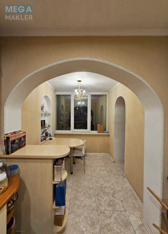 Продаж 5 кімнатної квартири (120/60/14), 14 пов. 14 пов. будинку, <a class="location-link" href="/kiev/" title="Недвижимость Київ">Київ</a>, <a class="location-link" href="/kiev/goloseevskij/" title="Недвижимость Голосіївський район">Голосіївський р-н</a>, Антоновича вул., 122 (изображение 5)