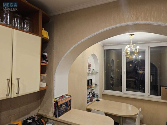 Продаж 5 кімнатної квартири (120/60/14), 14 пов. 14 пов. будинку, <a class="location-link" href="/kiev/" title="Недвижимость Київ">Київ</a>, <a class="location-link" href="/kiev/goloseevskij/" title="Недвижимость Голосіївський район">Голосіївський р-н</a>, Антоновича вул., 122 (изображение 7)