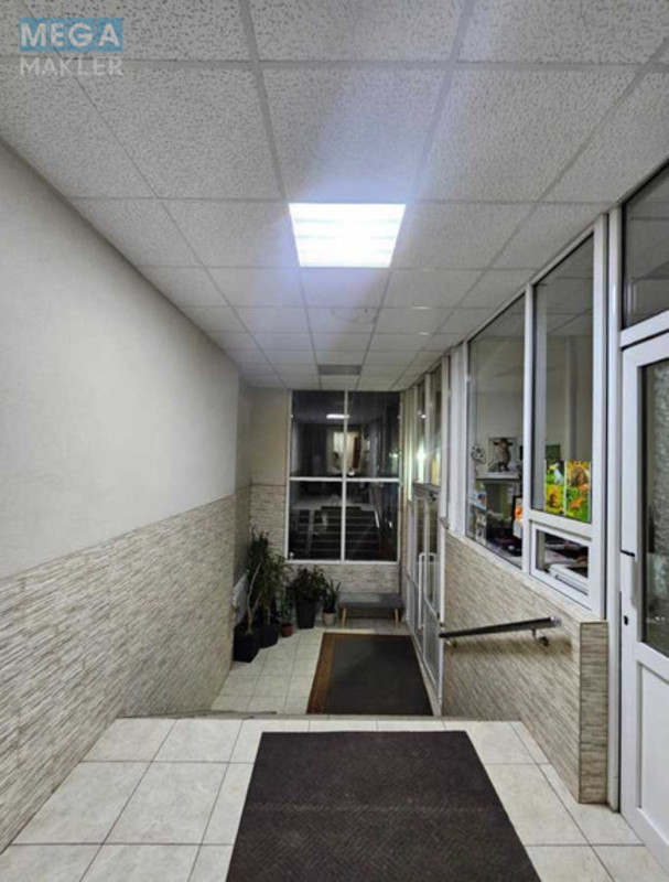 Продаж 5 кімнатної квартири (120/60/14), 14 пов. 14 пов. будинку, <a class="location-link" href="/kiev/" title="Недвижимость Київ">Київ</a>, <a class="location-link" href="/kiev/goloseevskij/" title="Недвижимость Голосіївський район">Голосіївський р-н</a>, Антоновича вул., 122 (изображение 21)