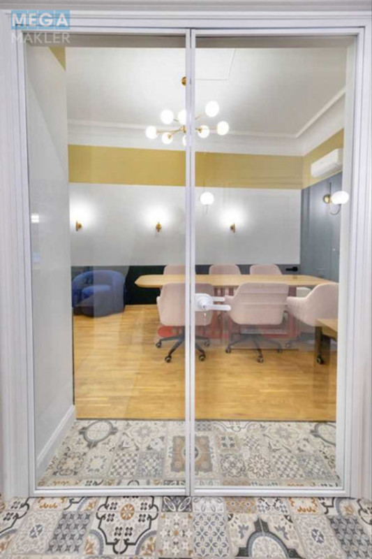 Оренда комерційної нерухомості, 100&nbsp;кв.м, под офис, <a class="location-link" href="/kiev/" title="Недвижимость Київ">Київ</a>, <a class="location-link" href="/kiev/shevchenkovskij/" title="Недвижимость Шевченківський район">Шевченківський р-н</a>, Владимирская ул., 92 (изображение 7)