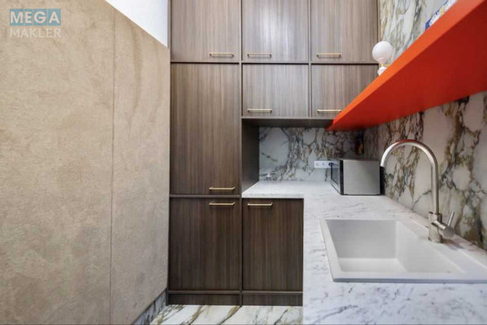 Оренда комерційної нерухомості, 100&nbsp;кв.м, под офис, <a class="location-link" href="/kiev/" title="Недвижимость Київ">Київ</a>, <a class="location-link" href="/kiev/shevchenkovskij/" title="Недвижимость Шевченківський район">Шевченківський р-н</a>, Владимирская ул., 92 (изображение 12)