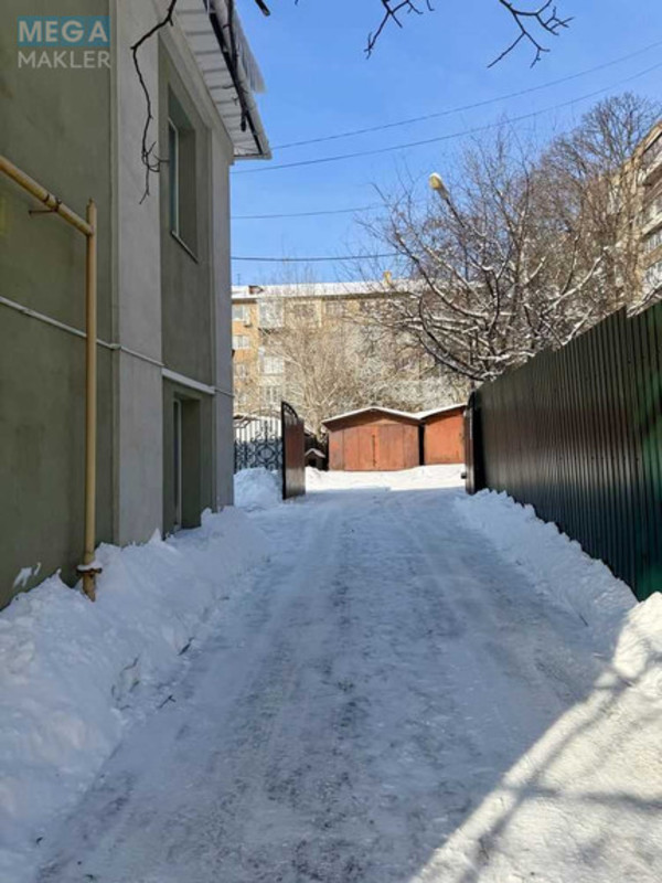 Продаж окремої будівлі/побудови, 470,60&nbsp;кв.м, <a class="location-link" href="/kiev/" title="Недвижимость Київ">Київ</a>, <a class="location-link" href="/kiev/shevchenkovskij/" title="Недвижимость Шевченківський район">Шевченківський р-н</a>, Тропинина ул., 4Б (изображение 3)