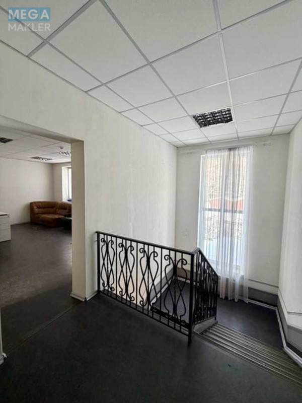 Продаж окремої будівлі/побудови, 470,60&nbsp;кв.м, <a class="location-link" href="/kiev/" title="Недвижимость Київ">Київ</a>, <a class="location-link" href="/kiev/shevchenkovskij/" title="Недвижимость Шевченківський район">Шевченківський р-н</a>, Тропинина ул., 4Б (изображение 19)