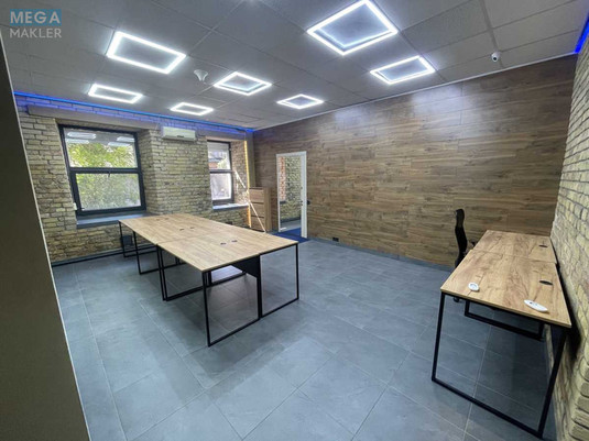 Оренда комерційної нерухомості, 110&nbsp;кв.м, под офис, <a class="location-link" href="/kiev/" title="Недвижимость Київ">Київ</a>, <a class="location-link" href="/kiev/pecherskij/" title="Недвижимость Печерський район">Печерський р-н</a>, Саксаганского ул., 43 (изображение 3)