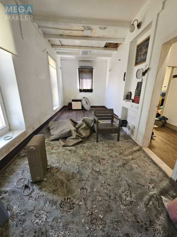 Продаж дома, 1&nbsp; поверх, 60&nbsp;кв.м, 3&nbsp;кімнати, ділянка 8&nbsp;соток, <a class="location-link" href="/kiev/" title="Недвижимость Київ">Київ</a>, <a class="location-link" href="/kiev/goloseevskij/" title="Недвижимость Голосіївський район">Голосіївський р-н</a>, Пролетарська вул., 13 (изображение 7)