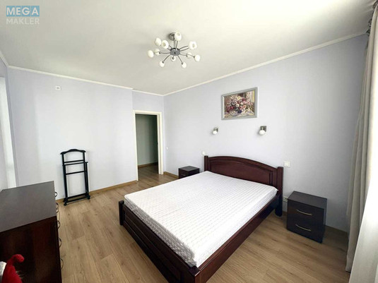 Оренда 2 кімнатної квартири, <a class="location-link" href="/kiev/" title="Недвижимость Київ">Київ</a>, <a class="location-link" href="/kiev/obolonskij/" title="Недвижимость Оболонський район">Оболонський р-н</a>, Оболонський просп., 1 (изображение 8)