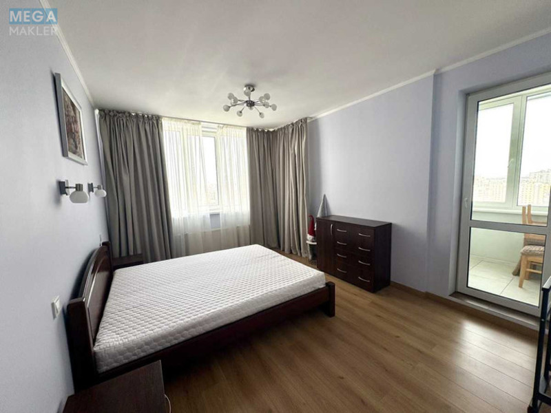 Оренда 2 кімнатної квартири, <a class="location-link" href="/kiev/" title="Недвижимость Київ">Київ</a>, <a class="location-link" href="/kiev/obolonskij/" title="Недвижимость Оболонський район">Оболонський р-н</a>, Оболонський просп., 1 (изображение 10)