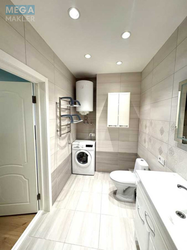 Оренда 2 кімнатної квартири, <a class="location-link" href="/kiev/" title="Недвижимость Київ">Київ</a>, <a class="location-link" href="/kiev/obolonskij/" title="Недвижимость Оболонський район">Оболонський р-н</a>, Оболонський просп., 1 (изображение 16)