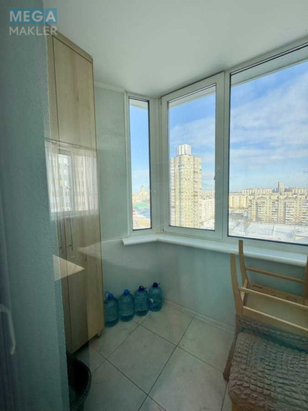 Оренда 2 кімнатної квартири, <a class="location-link" href="/kiev/" title="Недвижимость Київ">Київ</a>, <a class="location-link" href="/kiev/obolonskij/" title="Недвижимость Оболонський район">Оболонський р-н</a>, Оболонський просп., 1 (изображение 23)