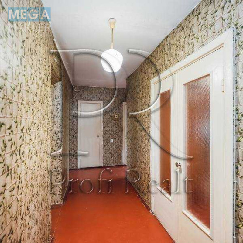 Продаж 3 кімнатної квартири (68/41/8), 8 пов. 9 пов. будинку, <a class="location-link" href="/kiev/" title="Недвижимость Київ">Київ</a>, <a class="location-link" href="/kiev/dneprovskij/" title="Недвижимость Дніпровський район">Дніпровський р-н</a>, Хорольська вулиця, 10 (изображение 13)