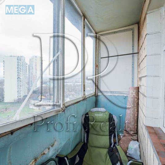 Продаж 3 кімнатної квартири (68/41/8), 8 пов. 9 пов. будинку, <a class="location-link" href="/kiev/" title="Недвижимость Київ">Київ</a>, <a class="location-link" href="/kiev/dneprovskij/" title="Недвижимость Дніпровський район">Дніпровський р-н</a>, Хорольська вулиця, 10 (изображение 15)