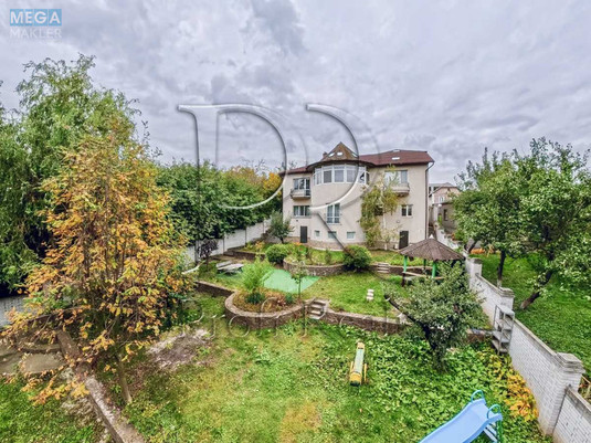 Продаж дома, 3&nbsp;поверху, 568&nbsp;кв.м, 6&nbsp;кімнат, ділянка 10&nbsp;соток, <a class="location-link" href="/kiev/" title="Недвижимость Київ">Київ</a>, <a class="location-link" href="/kiev/solomenskij/" title="Недвижимость Солом'янський район">Солом'янський р-н</a>, Нечуя-Левицького вул. (изображение 18)