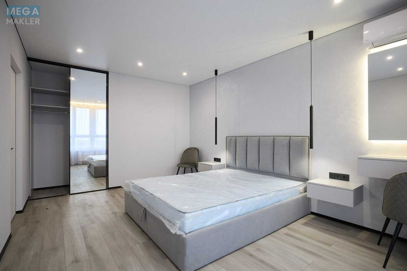 Продаж 1 кімнатної квартири (53/17/17), 21 пов. 23 пов. будинку, <a class="location-link" href="/kiev/" title="Недвижимость Київ">Київ</a>, <a class="location-link" href="/kiev/goloseevskij/" title="Недвижимость Голосіївський район">Голосіївський р-н</a>, Михайла Максимовича вул., 32А (изображение 7)