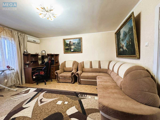 Оренда 3 кімнатної квартири, <a class="location-link" href="/kiev/" title="Недвижимость Київ">Київ</a>, <a class="location-link" href="/kiev/darnickij/" title="Недвижимость Дарницький район">Дарницький р-н</a>, Декабристів вул., 12/37 (изображение 2)