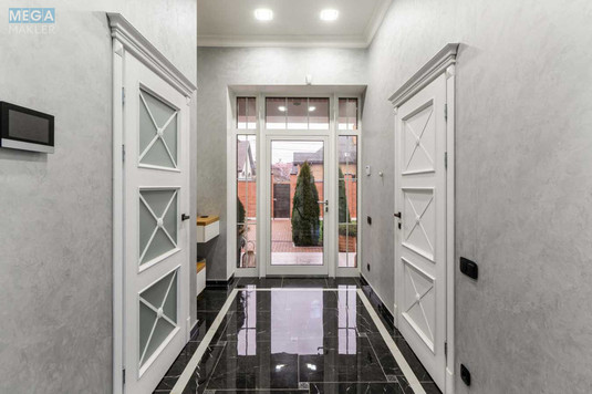 Продаж дома, 2&nbsp;поверху, 460&nbsp;кв.м, 4&nbsp;кімнати, ділянка 12&nbsp;соток, <a class="location-link" href="/petropavlovskaya-borshagovka/" title="Недвижимость Петропавлівська Борщагівка">Петропавлівська Борщагівка</a>, Харківська (изображение 24)