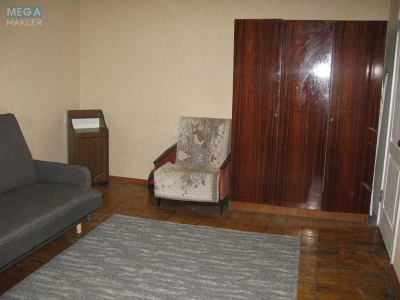 Оренда 1 кімнатної квартири, <a class="location-link" href="/kiev/" title="Недвижимость Київ">Київ</a>, <a class="location-link" href="/kiev/darnickij/" title="Недвижимость Дарницький район">Дарницький р-н</a>, Вереснева вул. (изображение 6)