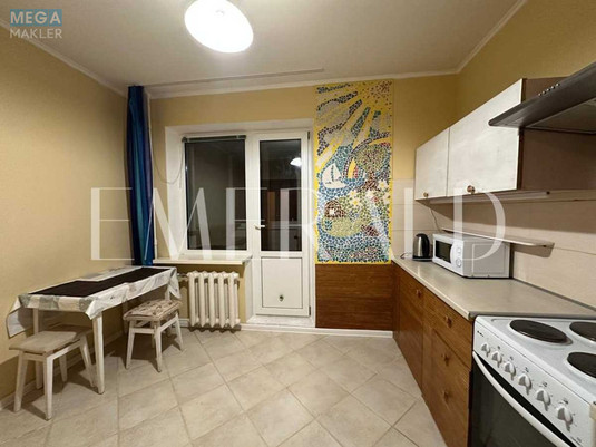 Продаж 1 кімнатної квартири (43/18/10), 18 пов. 22 пов. будинку, <a class="location-link" href="/kiev/" title="Недвижимость Київ">Київ</a>, <a class="location-link" href="/kiev/desnyanskij/" title="Недвижимость Деснянський район">Деснянський р-н</a>, Марины Цветаевой ул., 3 (изображение 2)