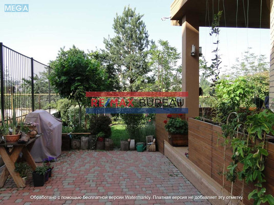 Продаж дома, 2&nbsp;поверху, 97&nbsp;кв.м, 3&nbsp;кімнати, ділянка 2&nbsp;сотки, <a class="location-link" href="/kiev/" title="Недвижимость Київ">Київ</a>, <a class="location-link" href="/kiev/podolskij/" title="Недвижимость Подільський район">Подільський р-н</a>, Лисянська вул., 23 (изображение 13)