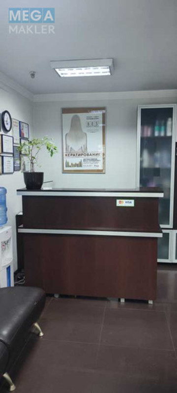 Оренда комерційної нерухомості, 54&nbsp;кв.м, под офис, <a class="location-link" href="/kiev/" title="Недвижимость Київ">Київ</a>, <a class="location-link" href="/kiev/solomenskij/" title="Недвижимость Солом'янський район">Солом'янський р-н</a>, Вадима Гетьмана ул., 36 (изображение 2)